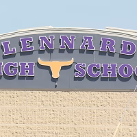 Lennard High School: Academics, Athletics and Student Life