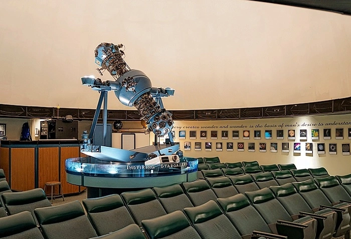 About Waubonsie Valley High School 3