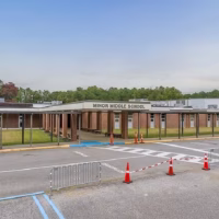 Minor Middle School: Academics, Extracurriculars and Community Engagement