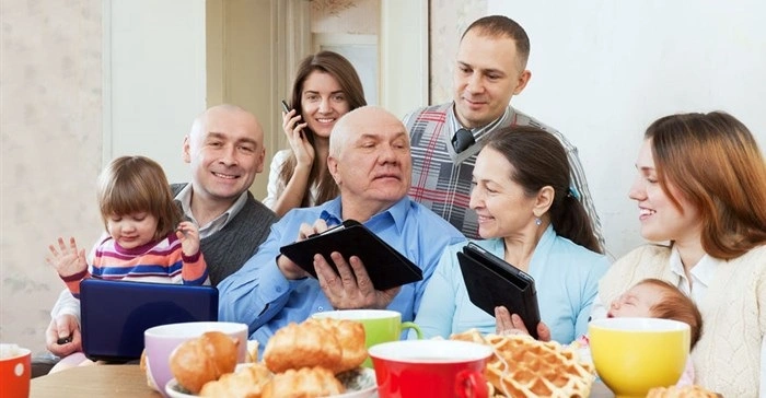 Communication and Family News
